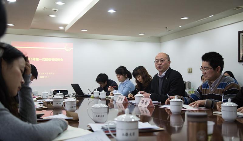 2FBF4C827AC491F5A73041A8388_68FD1166_AF38.jpg?e= 2FBF4C827AC491F5A73041A8388_68FD1166_AF38.jpg?e=