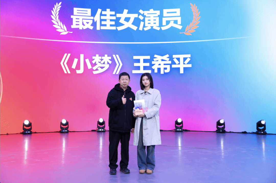 640 (9).png 640 (9).png